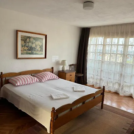 Obzor, Orkinos דירה