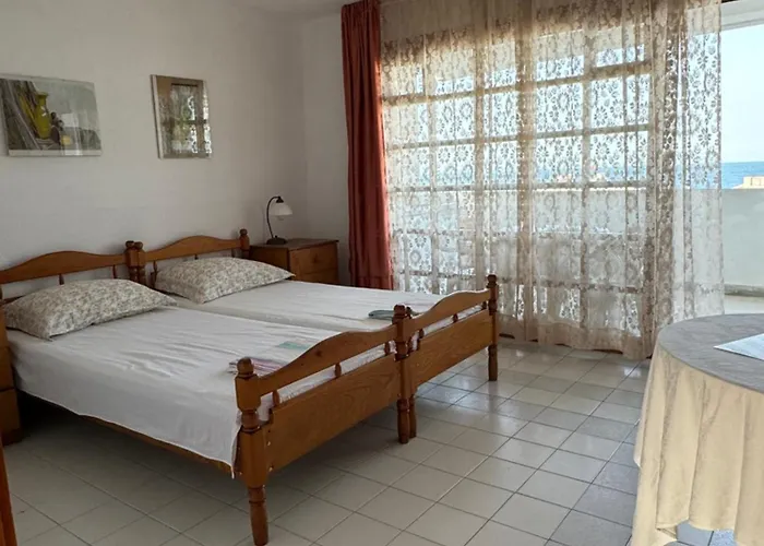 Obzor, Orkinos 奥布佐尔