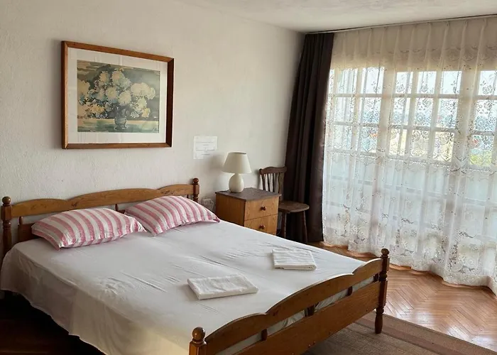 Obzor, Orkinos 公寓